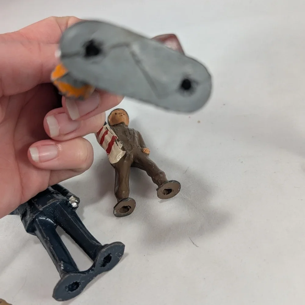 Vintage Barclay Manoil Lead‎ Slush Mold Figures Soldier Police Porter Lot of 5